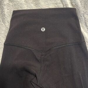 Lululemon 28 inch black align leggings, size 0